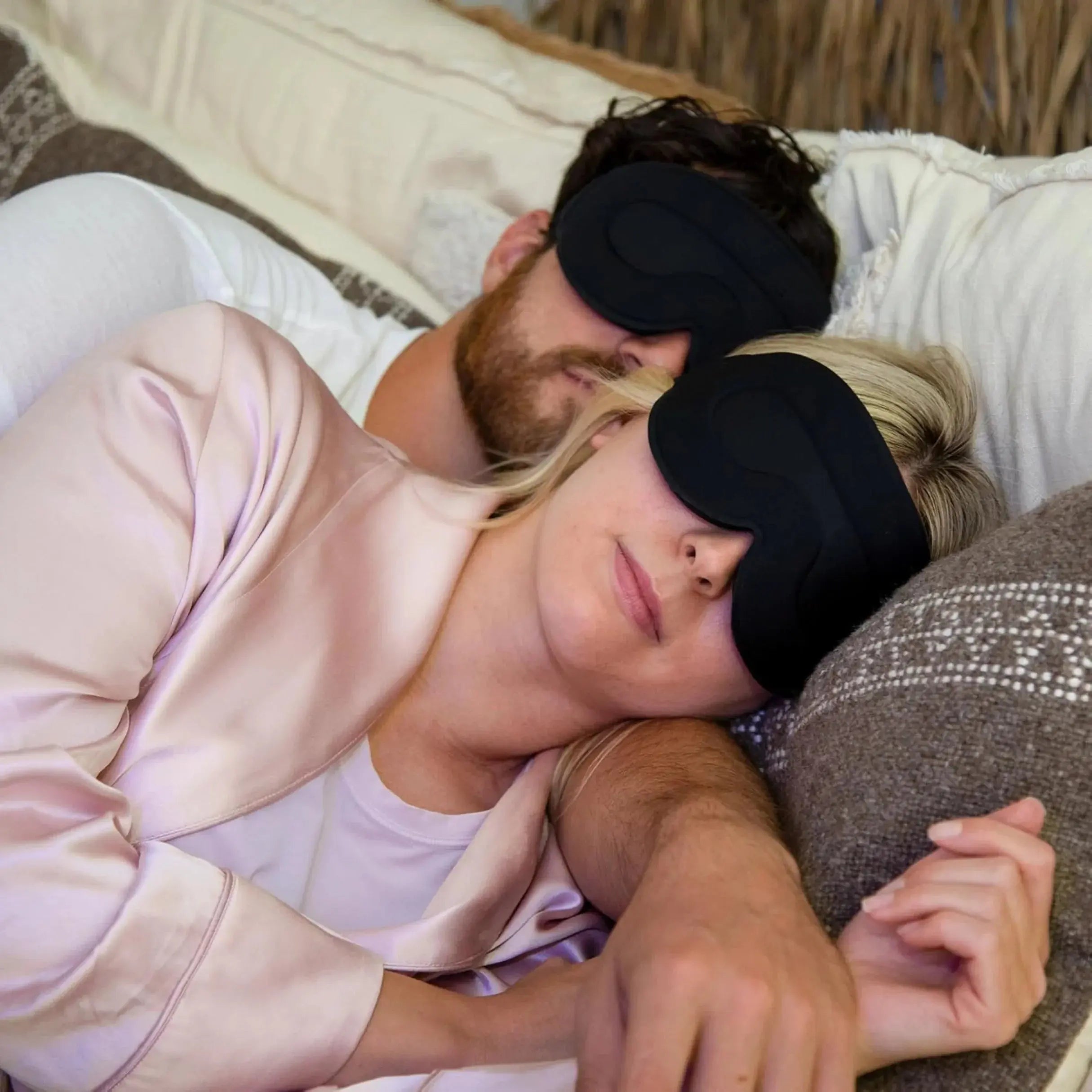Slumblr® Cooling Gel Sleep Mask with 3D Contoured Eye Design Slumblr