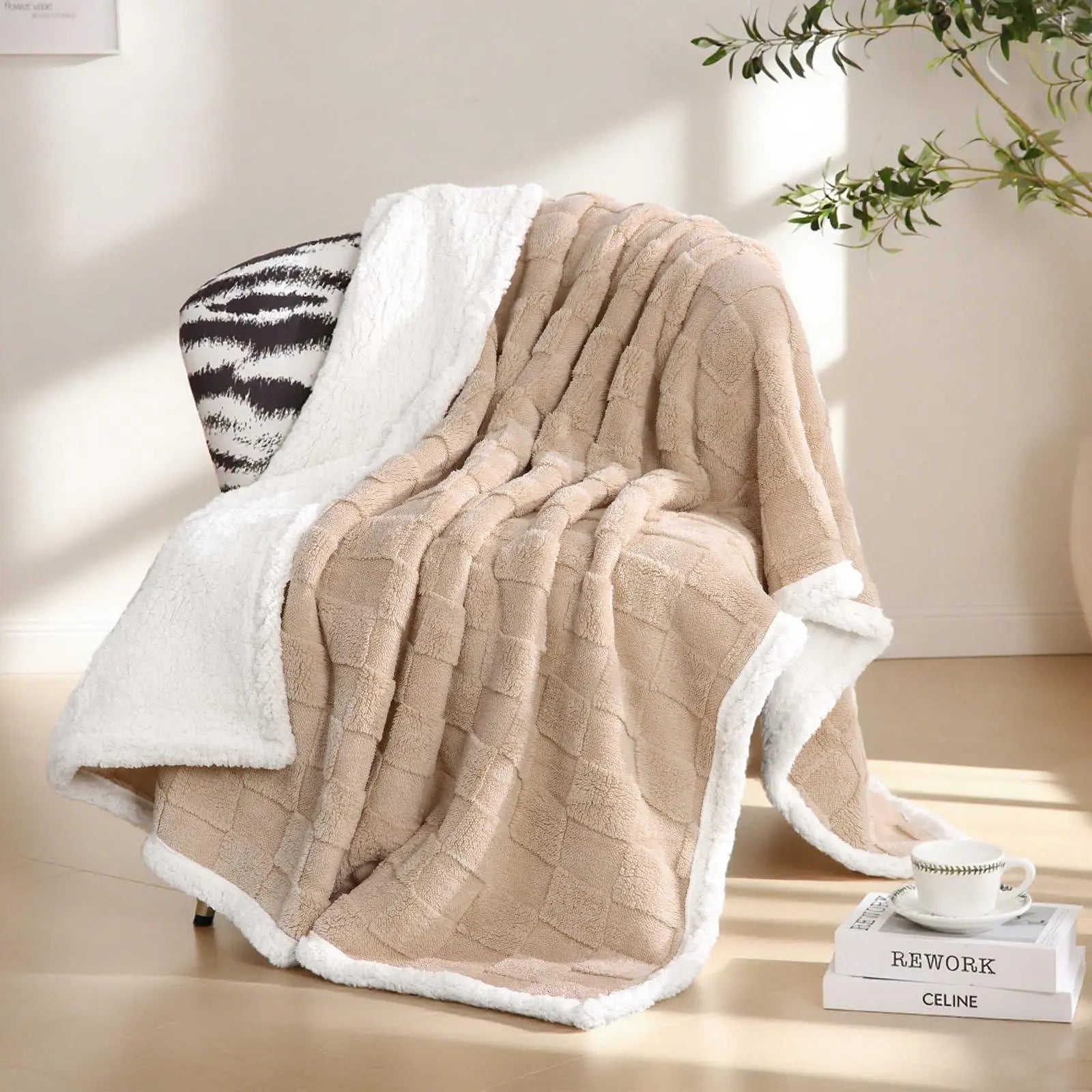 Slumblr® Sherpa Flannel Throw Blanket Slumblr