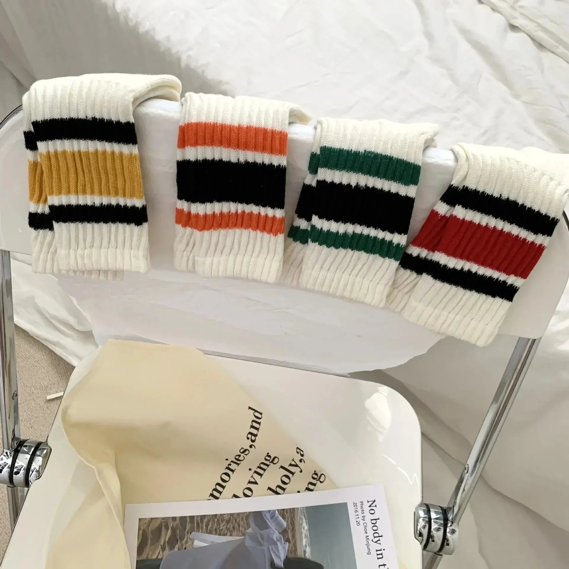 Vintage Men's Striped Medium Tube Socks Vintage Striped Unisex Women Couple Terry Socks Japanese Thick Towel Bottom Sports Socks