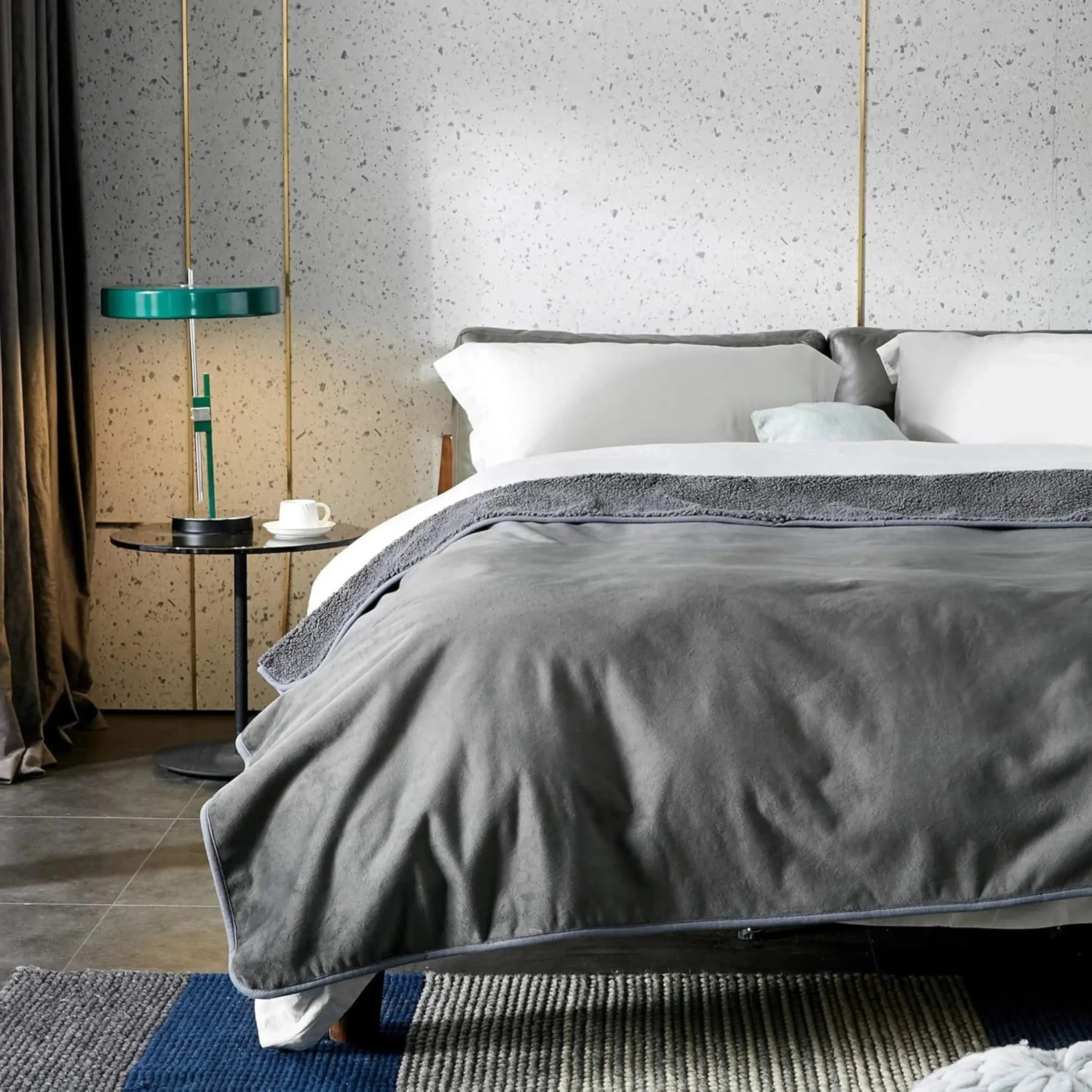 Slumblr® Bond Blanket Slumblr