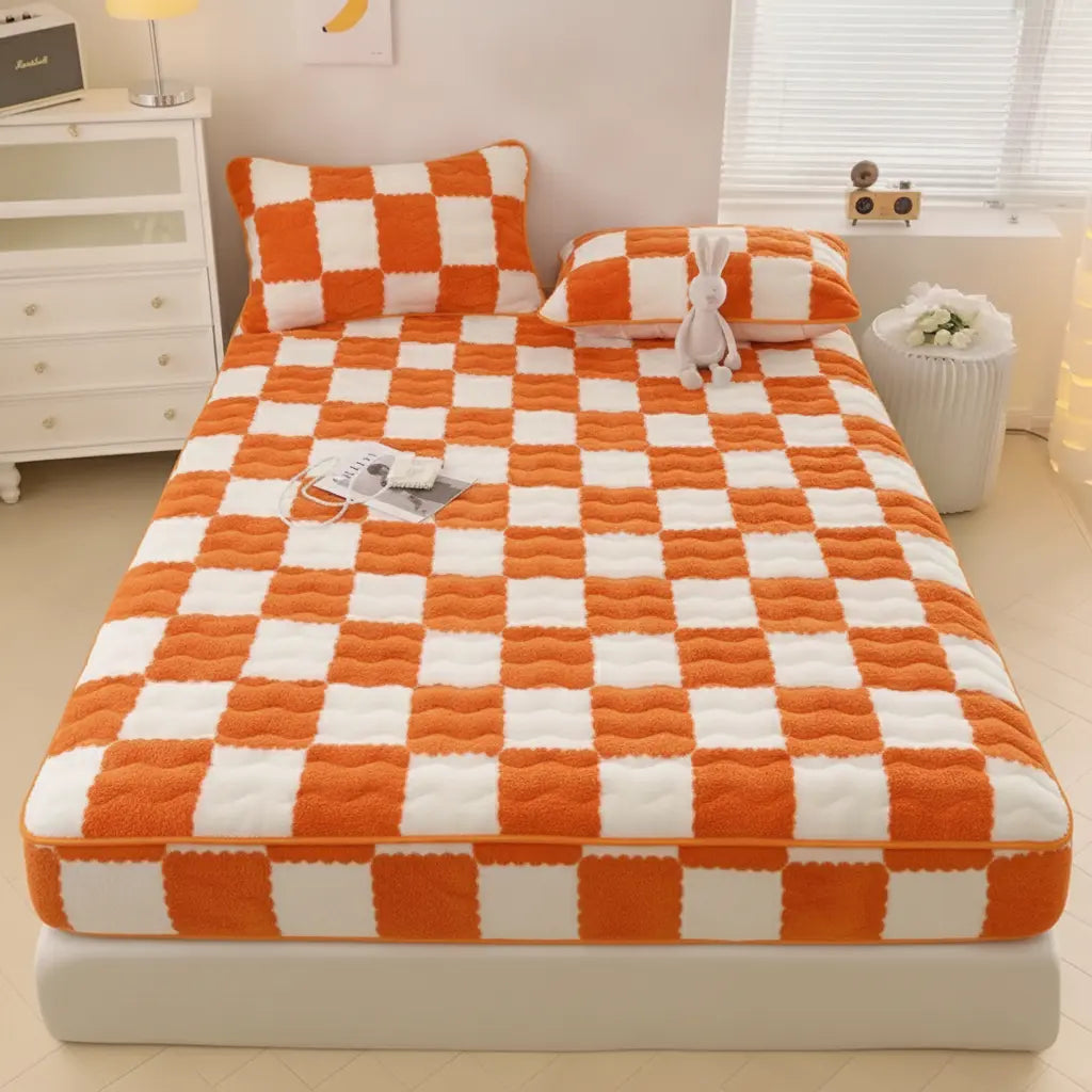 Slumblr® Plush Mattress Protector Bedding Set Slumblr