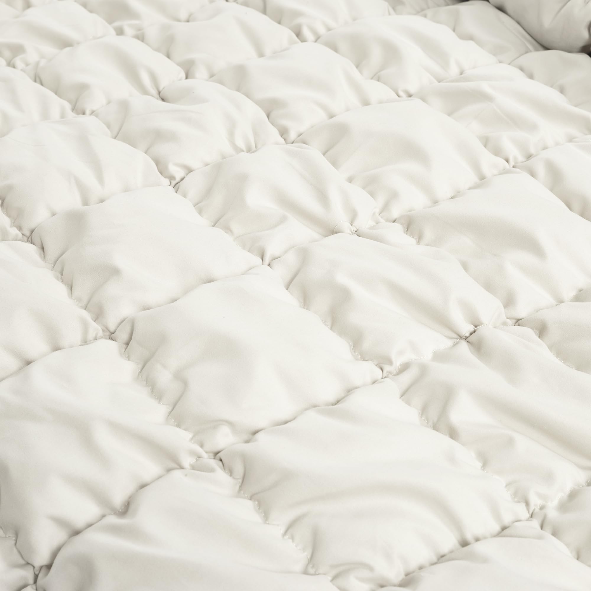 Slumblr® Plush Comforter Set