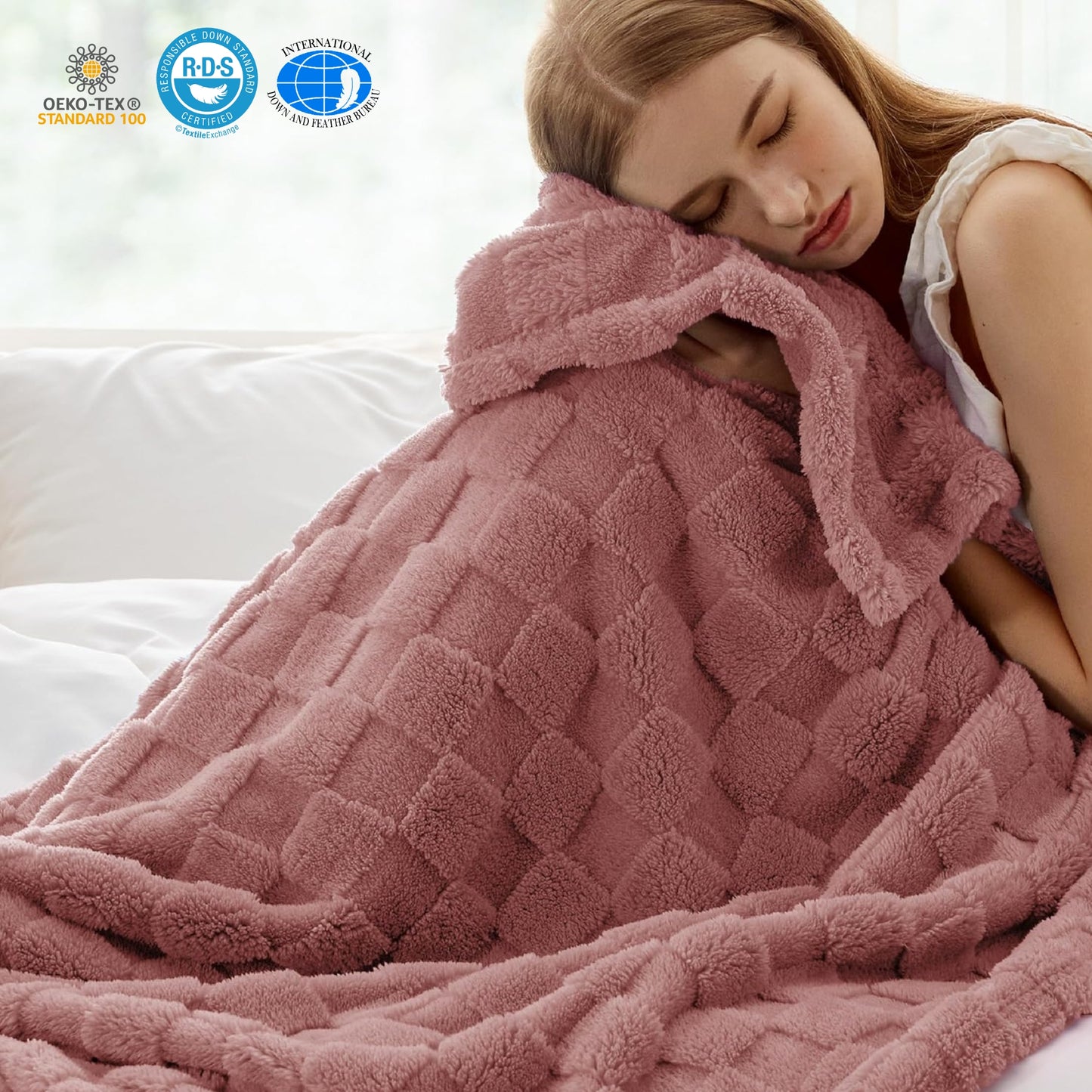Slumblr® Cozy Checkered Fleece Throw Blanket