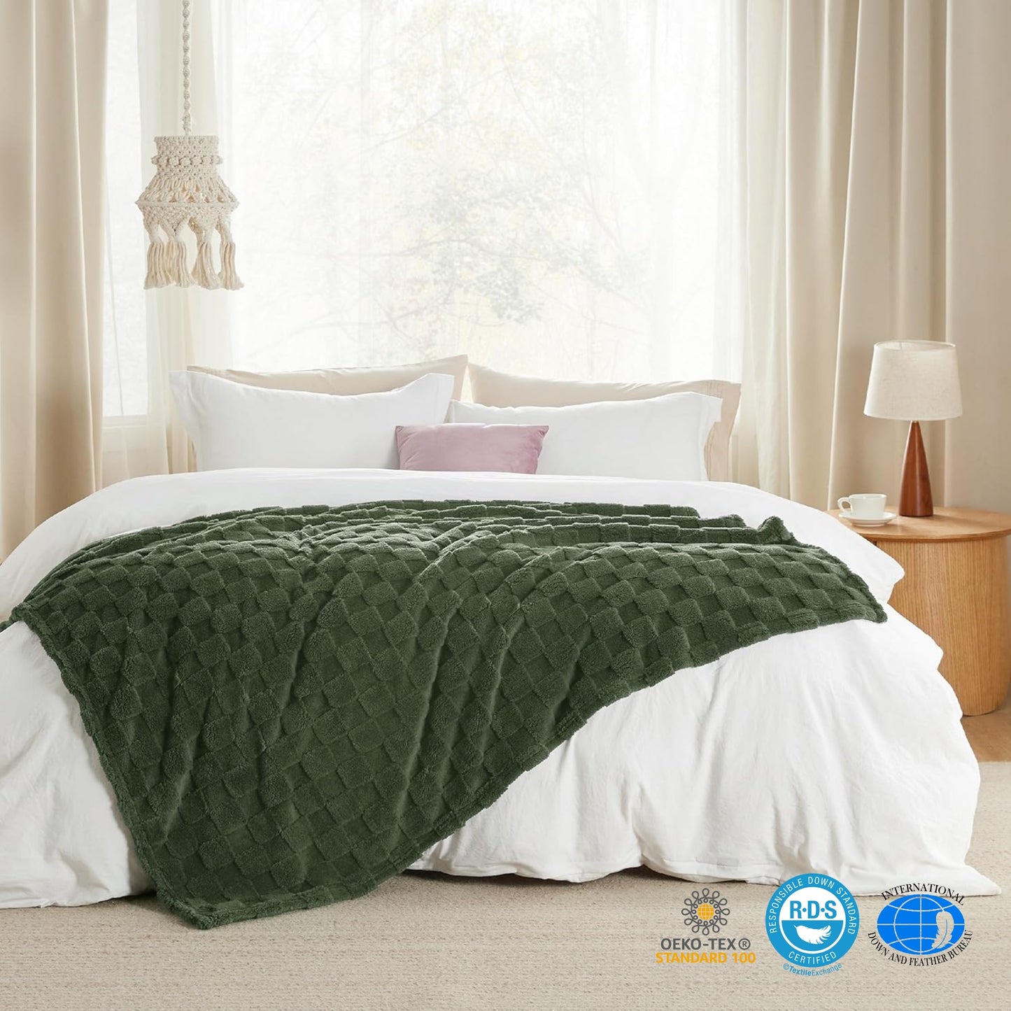 Slumblr® Cozy Checkered Fleece Throw Blanket