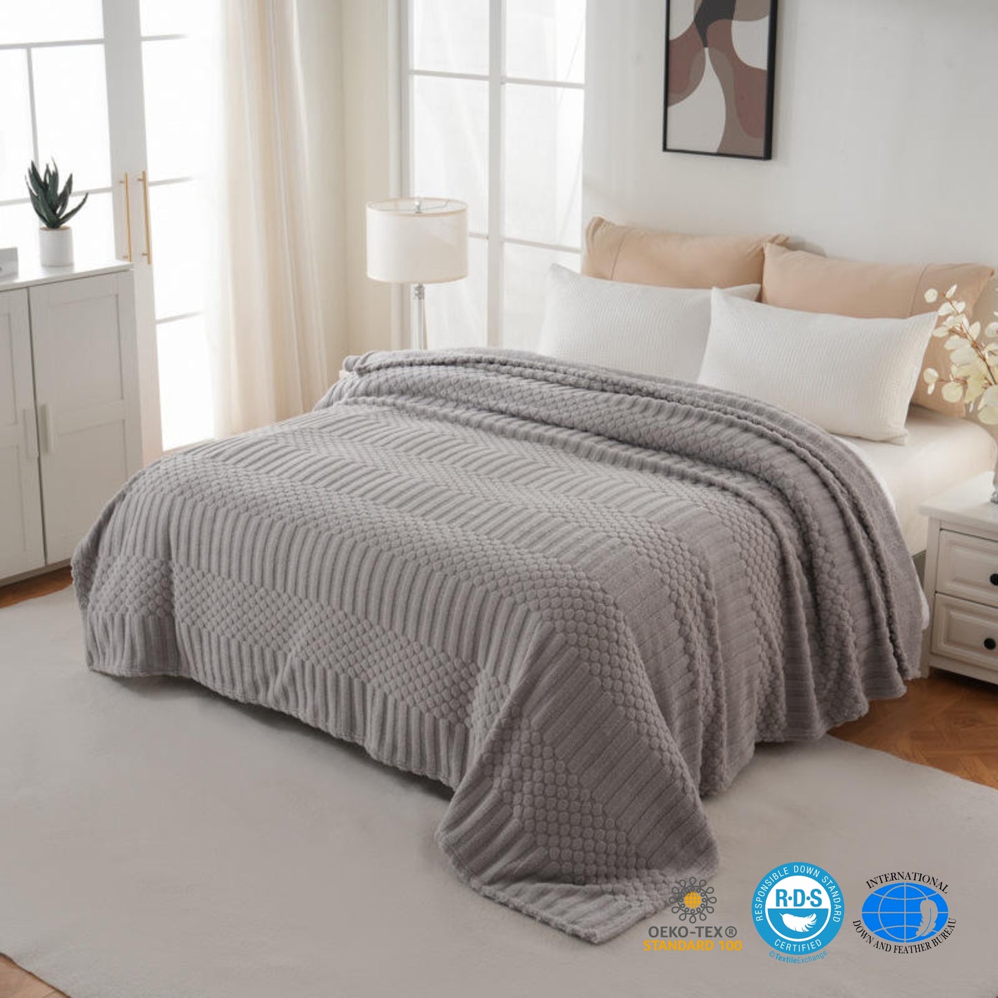 Slumblr® Fleece Throw Blanket for Couch