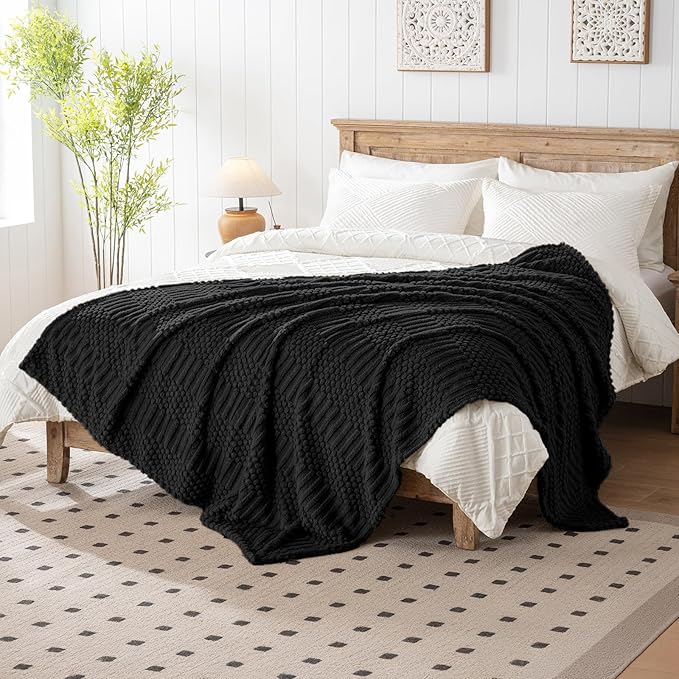 Slumblr® Soft Throw Blanket for Couch or Bed – Lightweight Fleece Boho Blanket