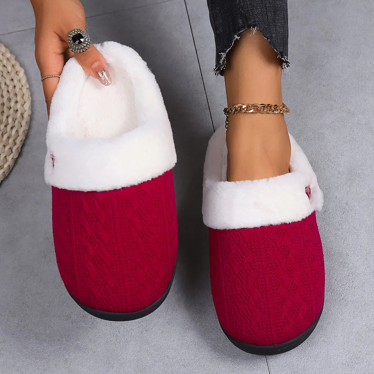Platform Fluffy Slippers Women House Plush Fashion Designer Winter Shoes Ladies Flats Warm Home Casual Footwear Elegant Big Size
