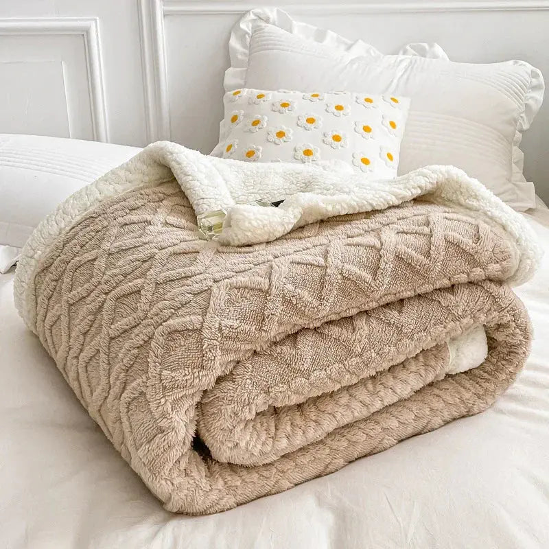 Slumblr® Woolen Lamb Velvet Flannel Blanket Slumblr