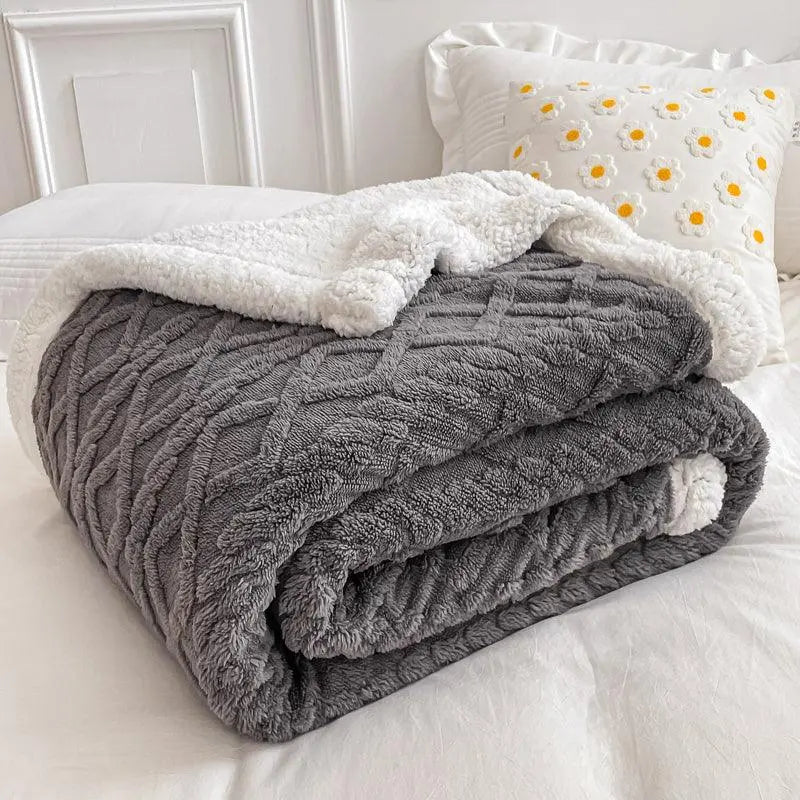 Slumblr® Woolen Lamb Velvet Flannel Blanket Slumblr