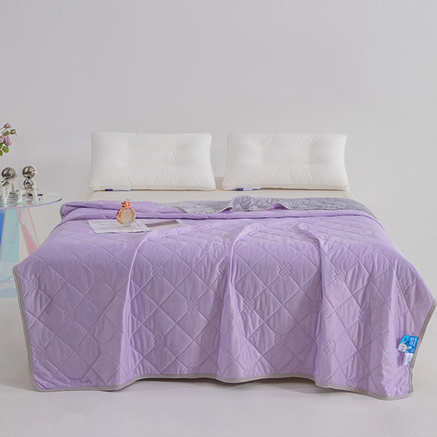 Slumblr® Lightweight Dual Sided Cooling Blanket