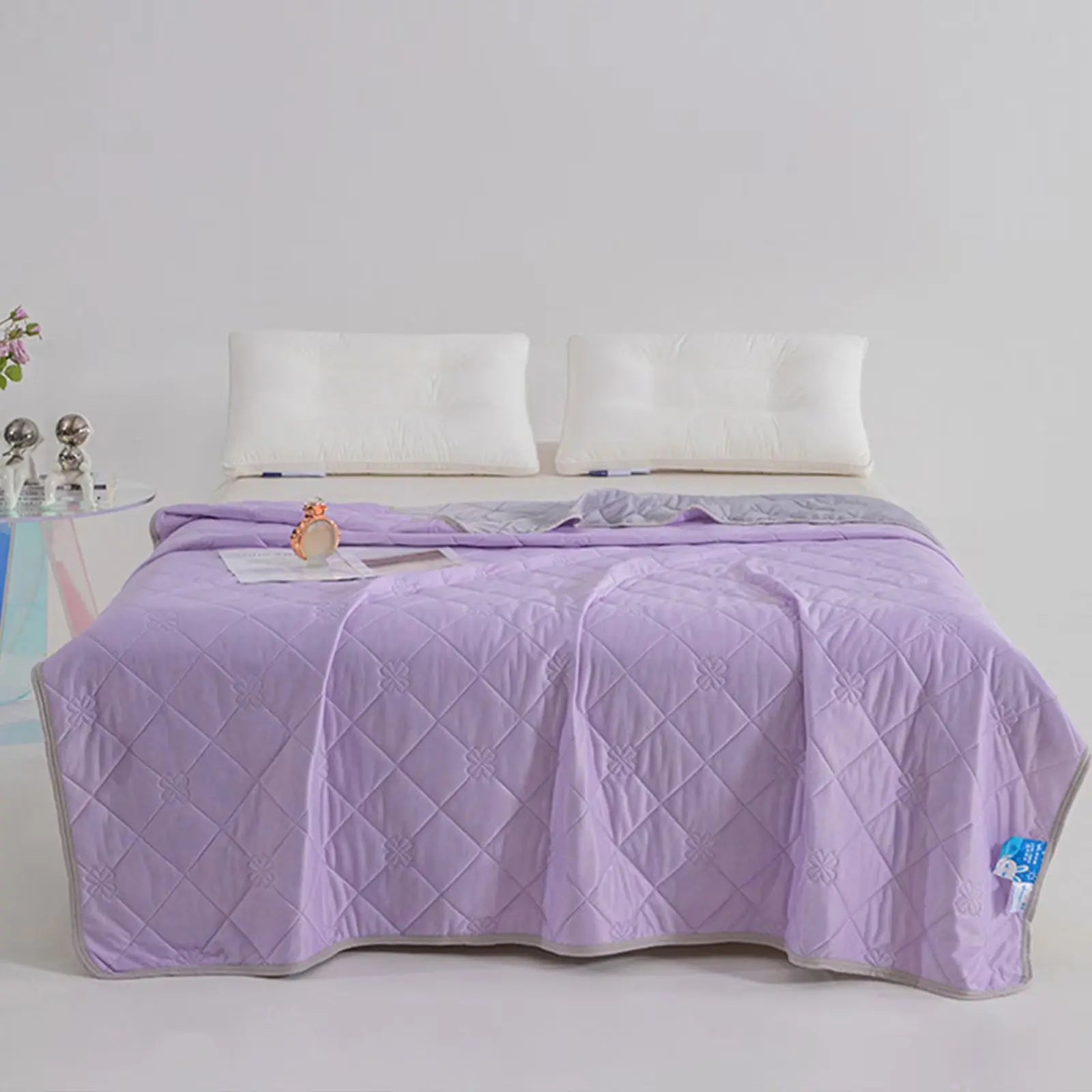 Slumblr® Lightweight Dual Sided Cooling Blanket