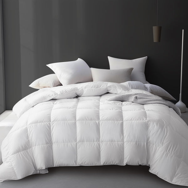 Slumblr® Cooling Comforter Goose Down Quilt