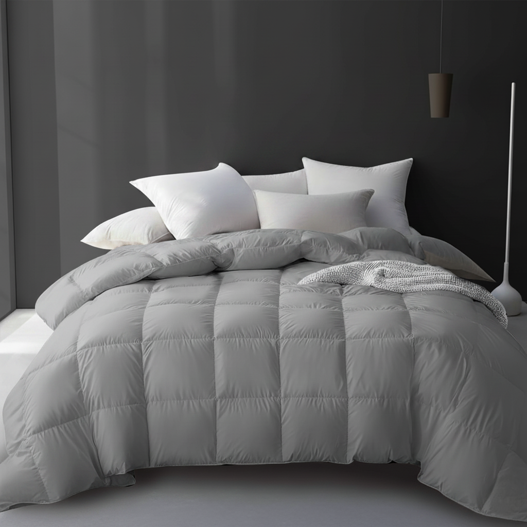 Slumblr® Cooling Comforter Goose Down Quilt