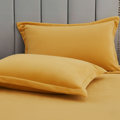Slumblr® Coral Fleece Winter Pillowcase (2pcs)